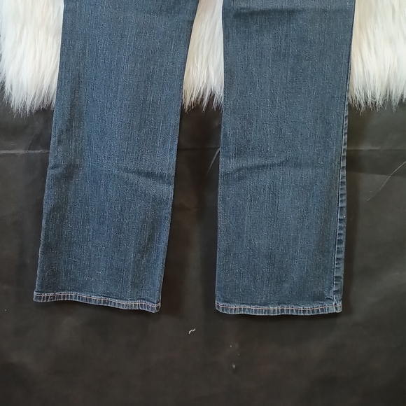 Levi Strauss Signature At waist Blue Denim Bootcut Jean's Size 8 Misses - Picture 12 of 12